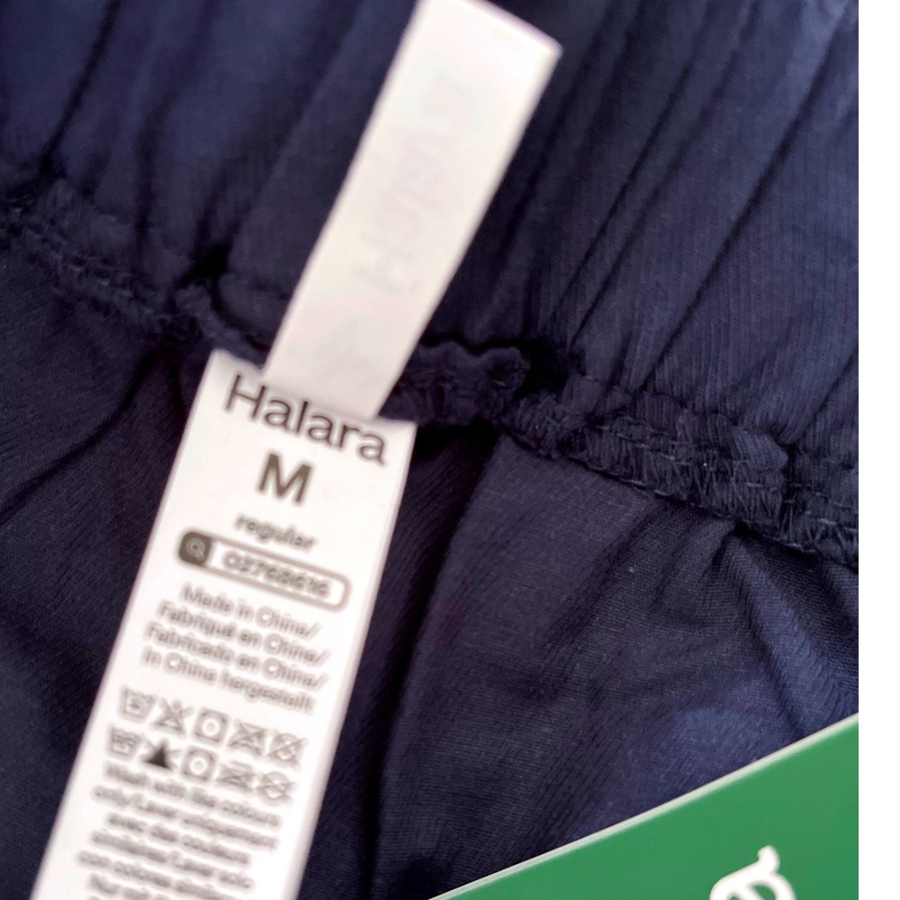 Halara Navy Blue High Waisted Pleated Jogger Pants Size M NWT - Picture 5 of 9